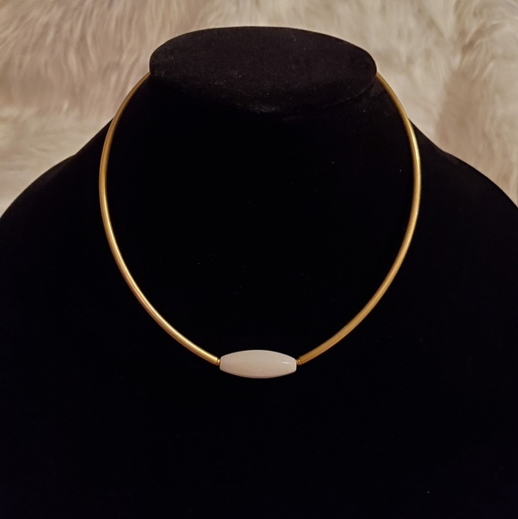 Sexy Simplicity Necklace - Picture 3 of 5